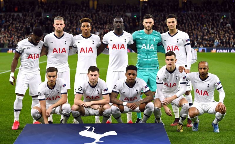 Tottenham- Độ tuổi trung bình: 26 tuổi 151 ngày