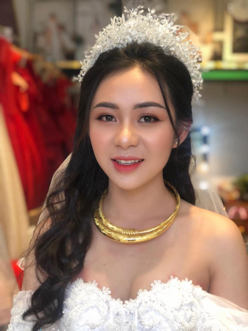Tiệm trang điểm cô dâu đẹp nhất Tp. Cam Ranh, Khánh Hòa