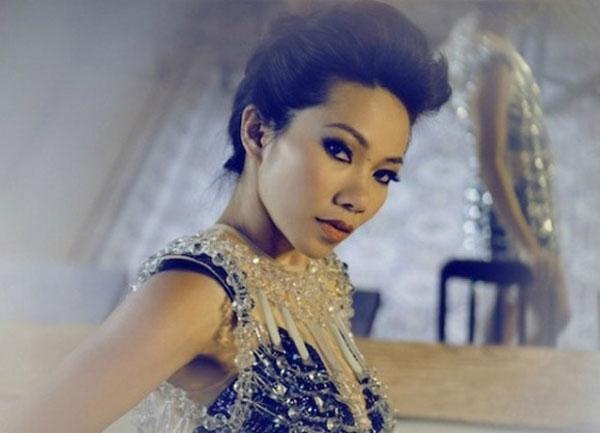 Top 5 Giọng nữ cao và đẹp của làng nhạc nhẹ Việt Nam