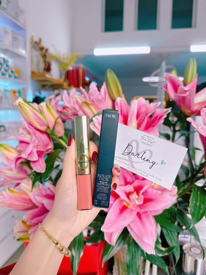 Trân Tuyết Cosmetics