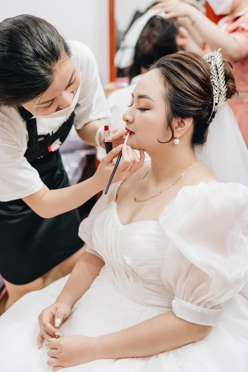 Trang Đông Make Up