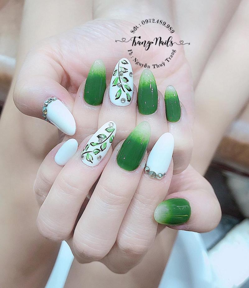 Trang Nail