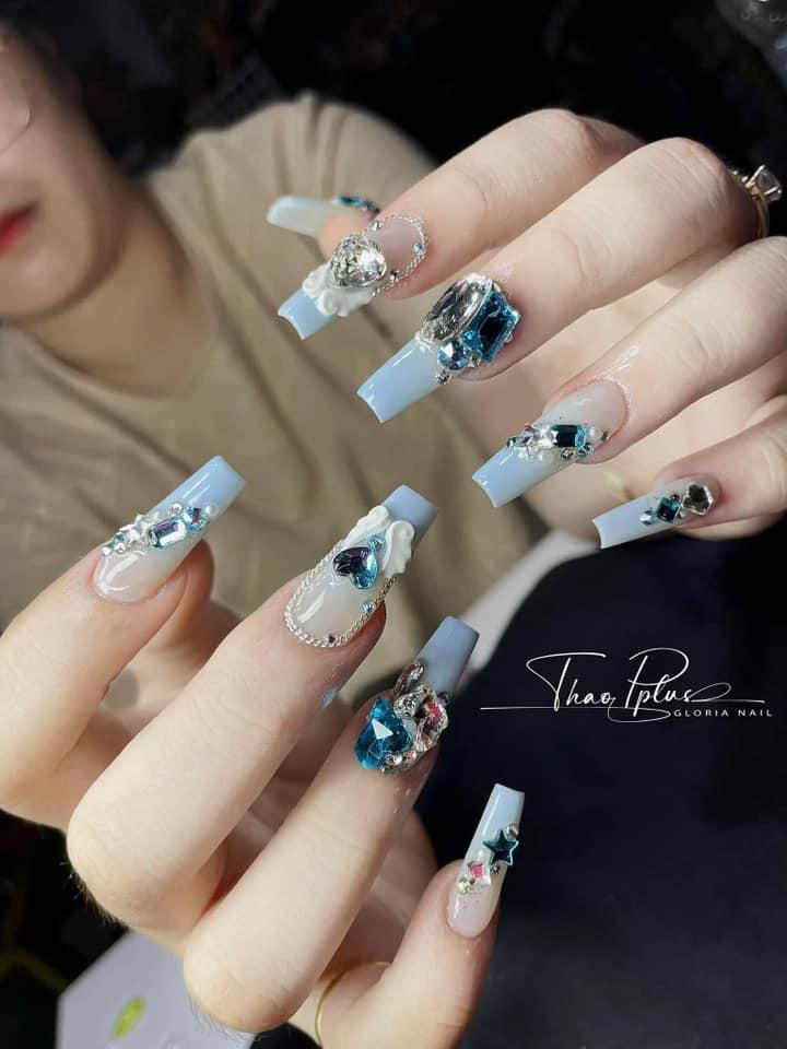 Trang Nails: