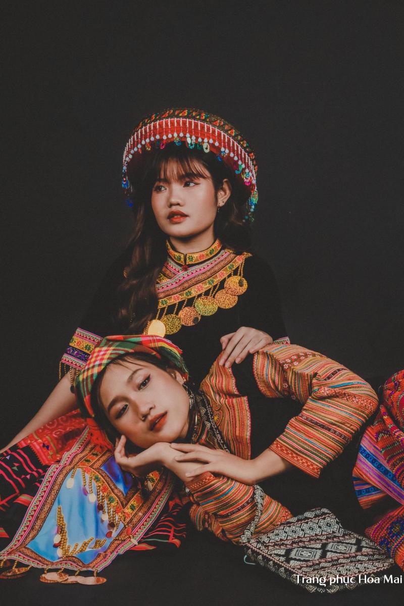 Trang Phục Biểu Diễn HOA MAI