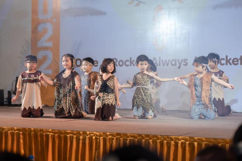 Trang Phục Biểu Diễn Minh Thiện