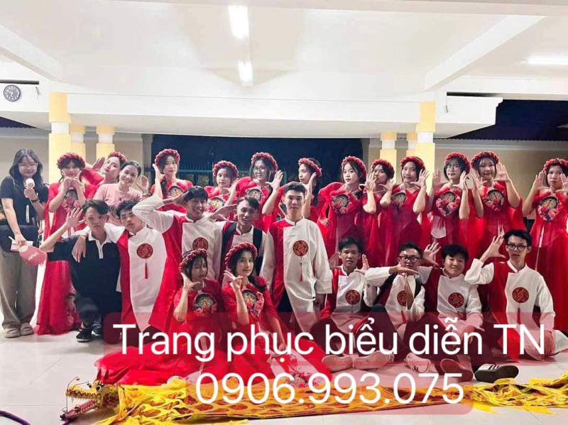 Trang phục biểu diễn TN