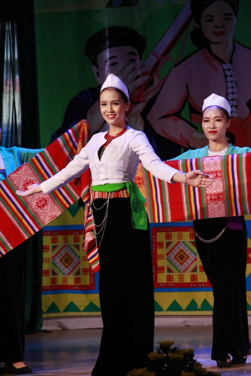 Trang phục dân tộc Tây Bắc  trang phục hmong giá rẻ