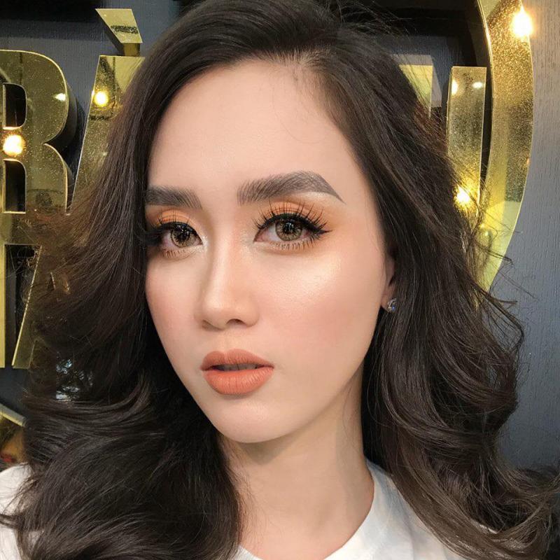 Trà Thu Le Makeup