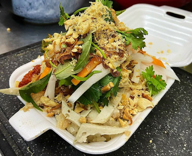 Ngọc Châu - Bánh Mì & Xôi Mặn