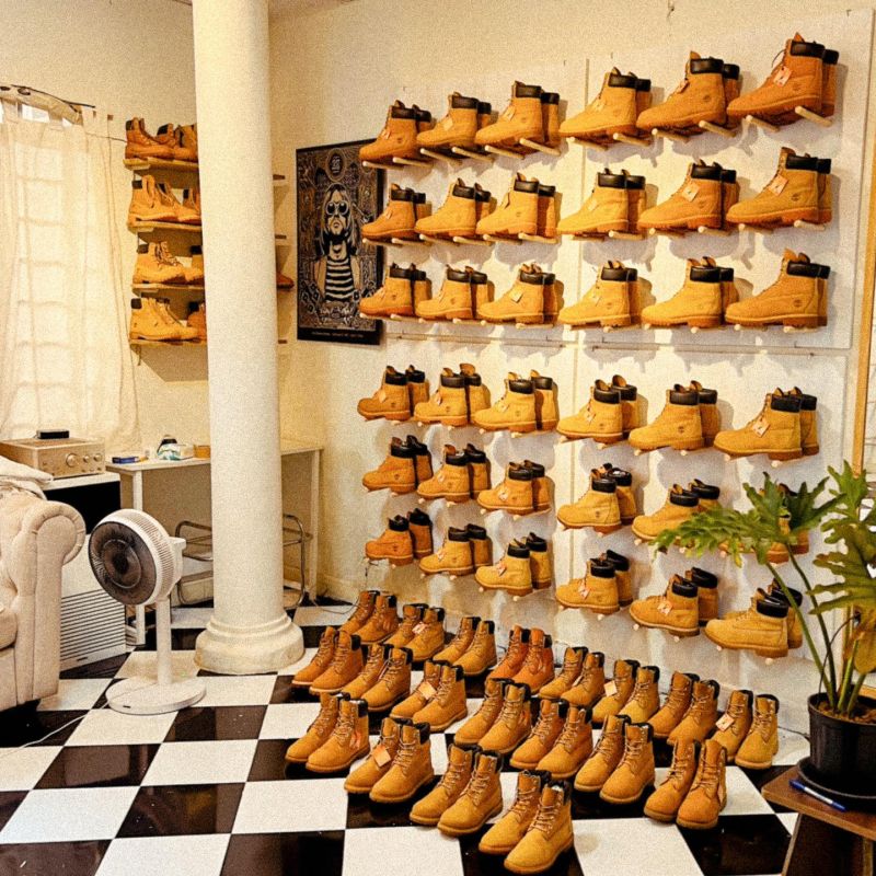 Trùm giày 2hand Janus