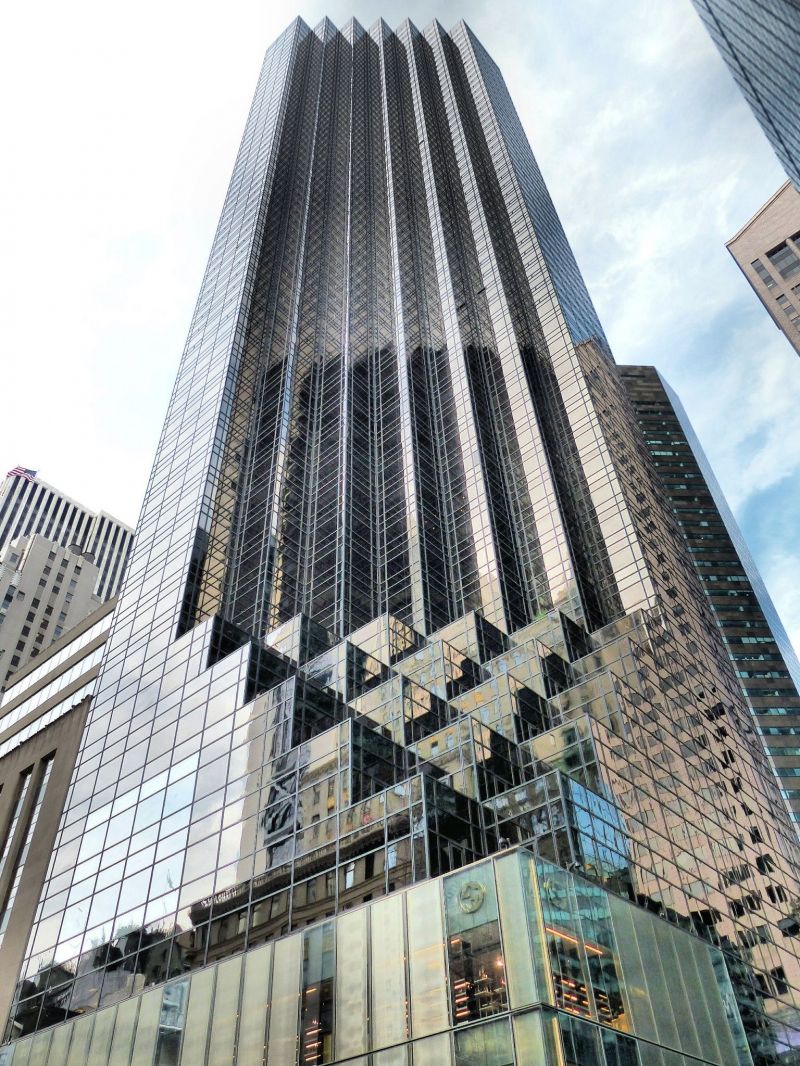 Tòa Trump Tower xa xỉ của gia đình ông Trump