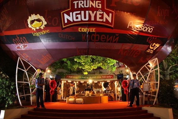 Dù trải qua nhiều thăng trầm nhưng đến hôm nay cái tên Trung Nguyên cà phê vẫn là điểm đến quen thuộc của các doanh nhân và người tiêu dùng Việt Nam.