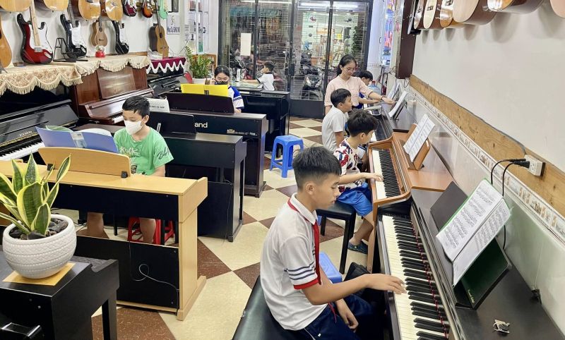 Trung tâm âm nhạc Phanxico - Vườn ươm cho những tài năng trẻ.