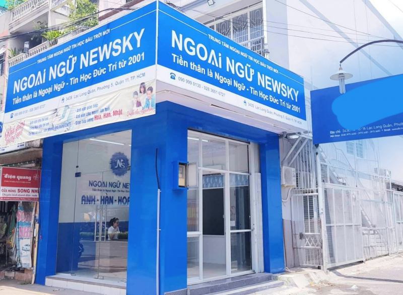 Người lớn tuổi học tiếng Anh