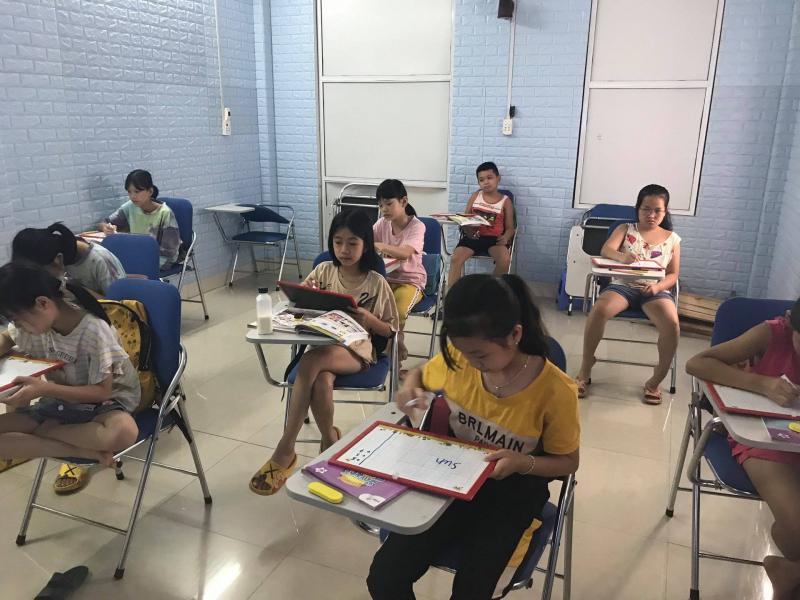 Trung tâm Anh ngữ Talk Talk English