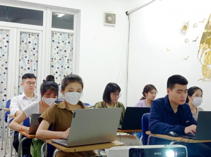 Trung tâm đào tại Tester