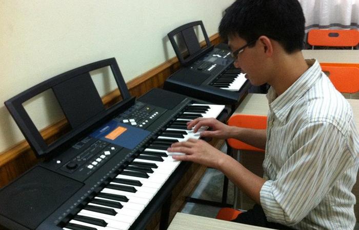 Trung tâm đào tạo âm nhạc YAM