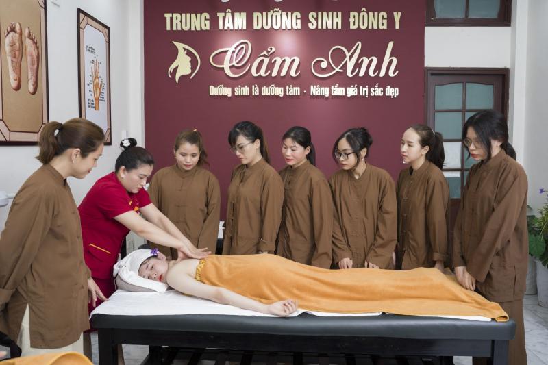 Trung Tâm Đào Tạo Nghề Thẩm Mỹ Cẩm Anh