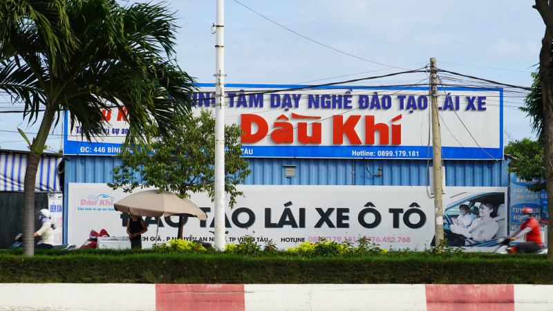 Trung tâm dạy nghề lái xe Dầu Khí