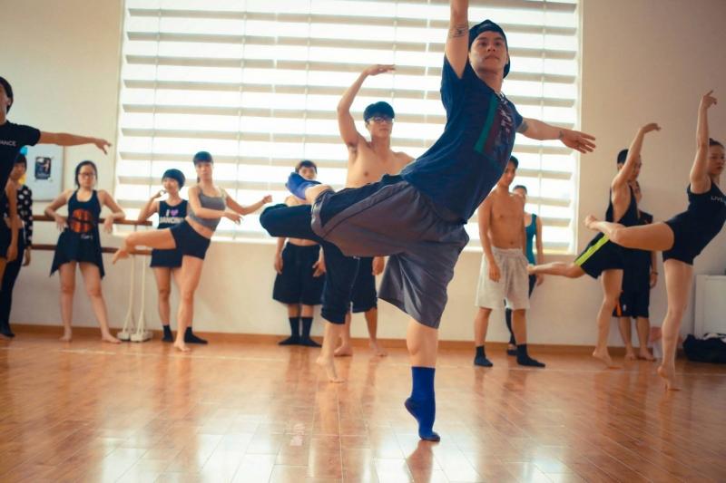 Flypro là địa điểm học nhảy hiện đại ở TPHCM được giới trẻ yêu thích
