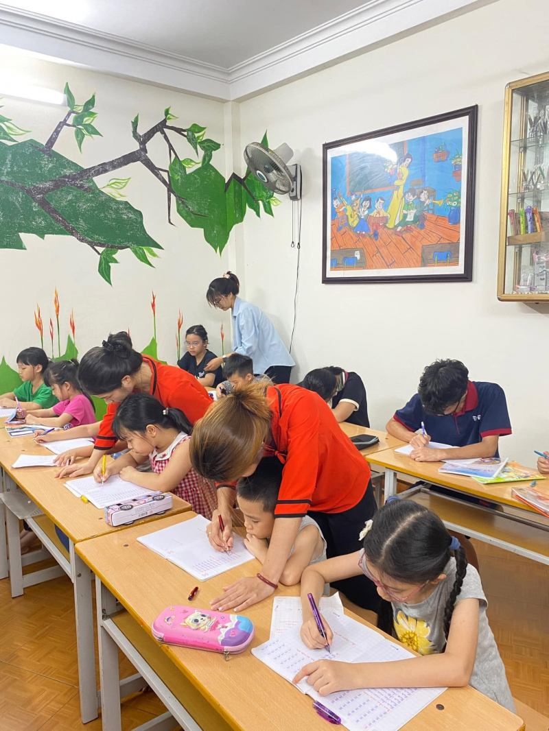 Trung tâm luyện chữ đẹp Minh Hiền