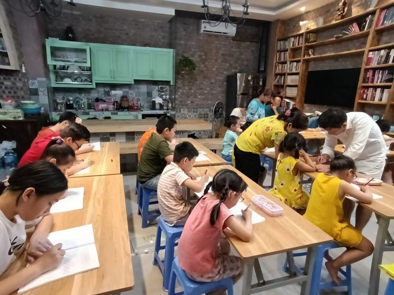 Trung tâm luyện chữ đẹp Thầy Tuấn