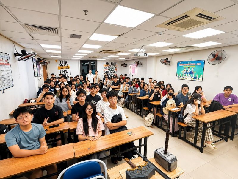 Toán thầy Đạt - chuyên luyện thi Đại Học 10,11,12