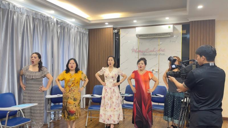 Trung tâm nghệ thuật Phương Linh