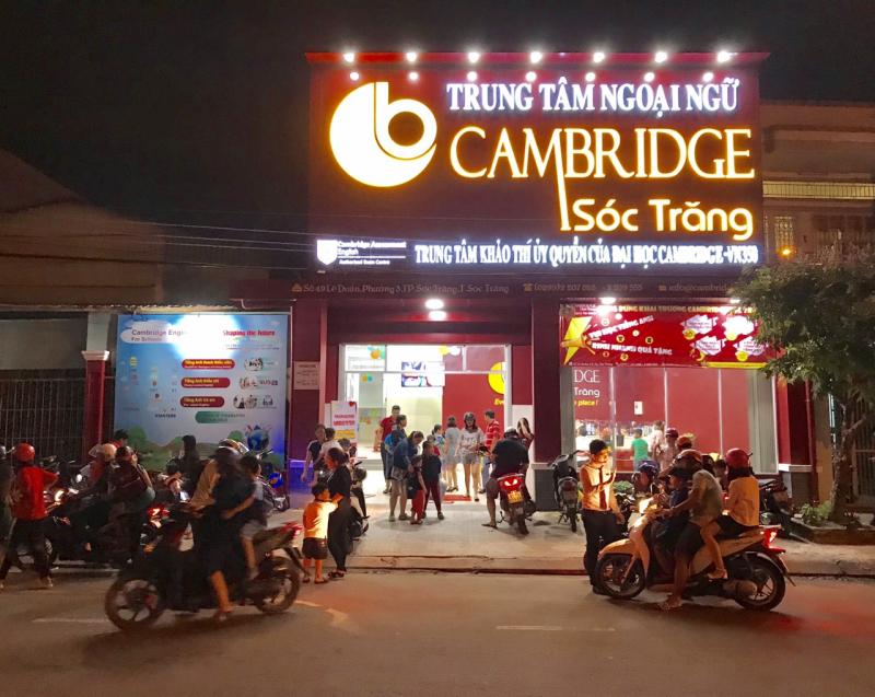 Trung Tâm Ngoại Ngữ CB Centres