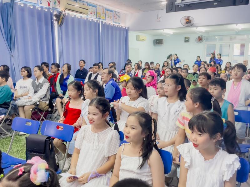 Trung tâm ngoại ngữ PTC