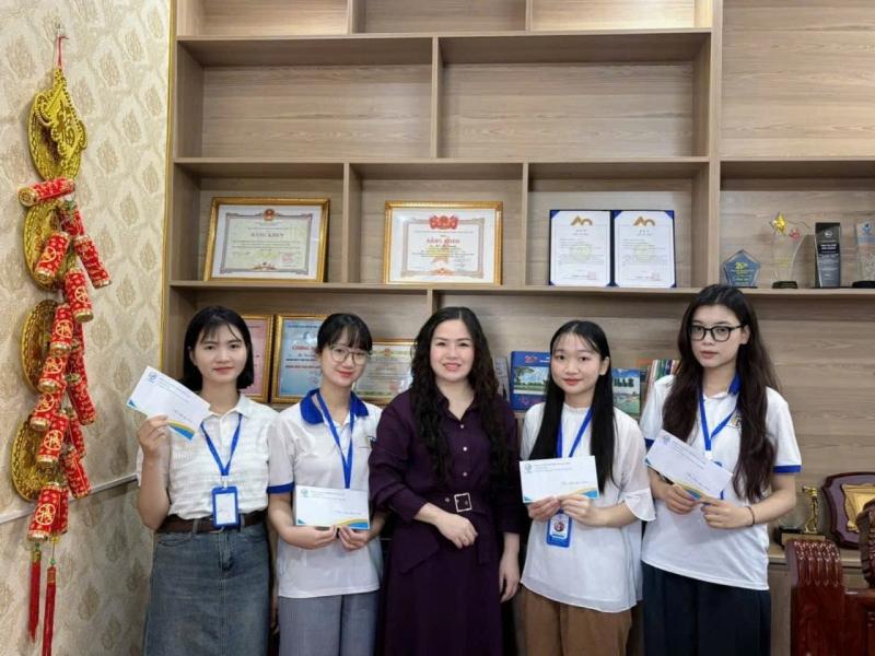 Trung tâm ngoại ngữ quốc tế L-Hope