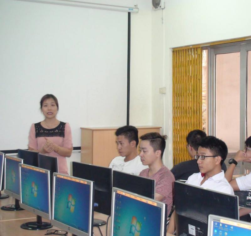 Trung tâm Ngoại ngữ - Tin học VTC - Trường Cao đẳng Công nghệ Viettronics  (k đào tại tin học văn phòng)
