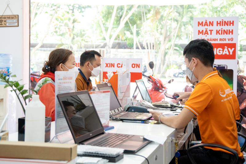 Trung Tâm Sửa Điện Thoại FASTCARE Lê Hồng Phong