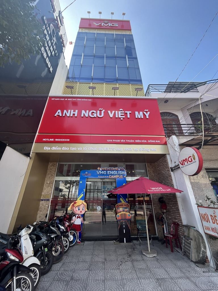 Trung tâm tiếng Anh Việt Mỹ