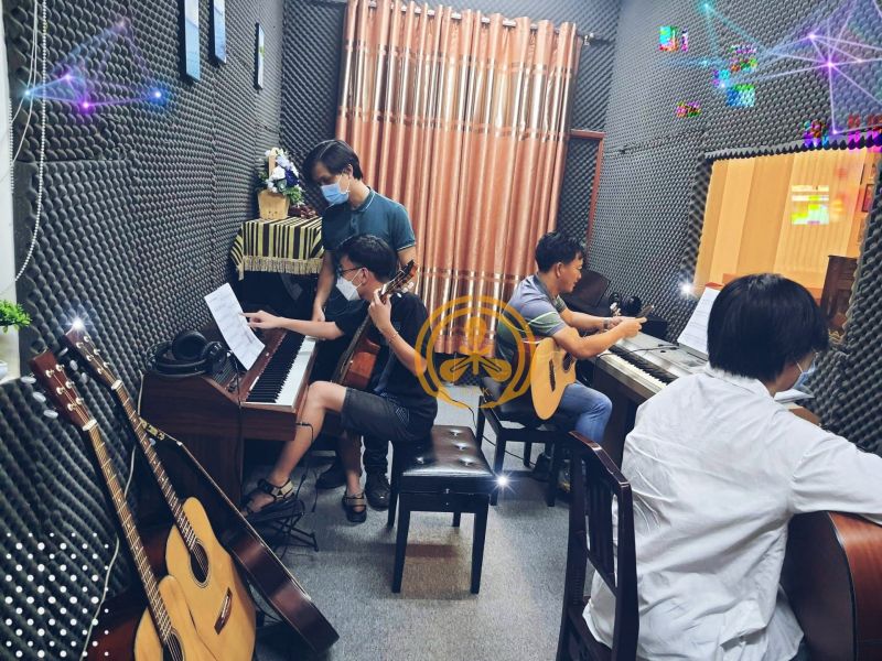 Trung tâm Toyo Music School