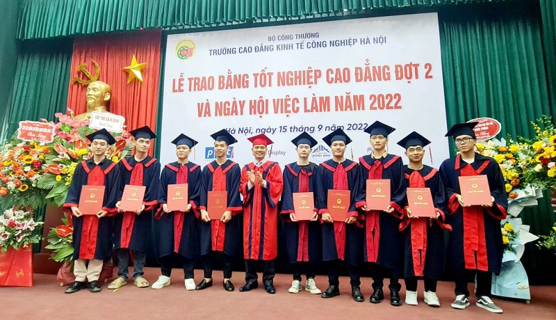 Trường Cao đẳng Kinh tế Công nghiệp Hà Nội