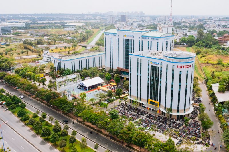 Trường đại học công nghệ TP.HCM - HUTECH