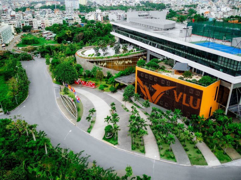 Trường Đại Học Văn Lang (VLU)