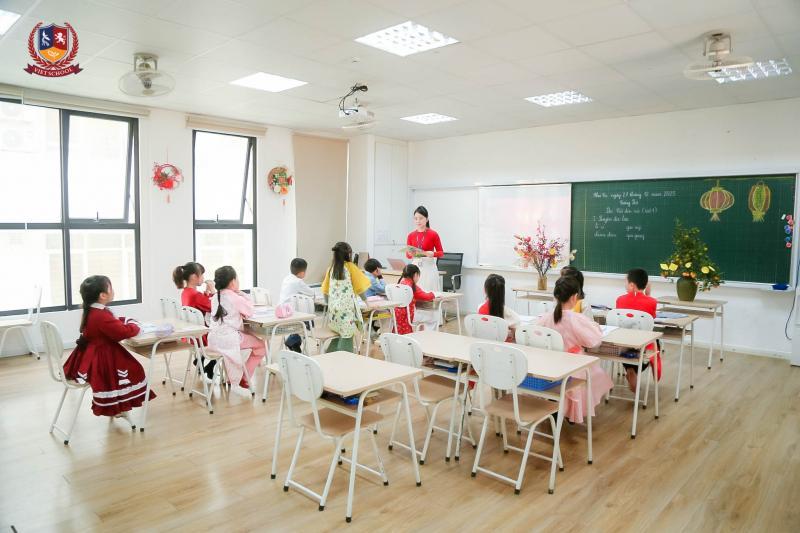 Trường Liên cấp THCS - TH Vietschool Pandora