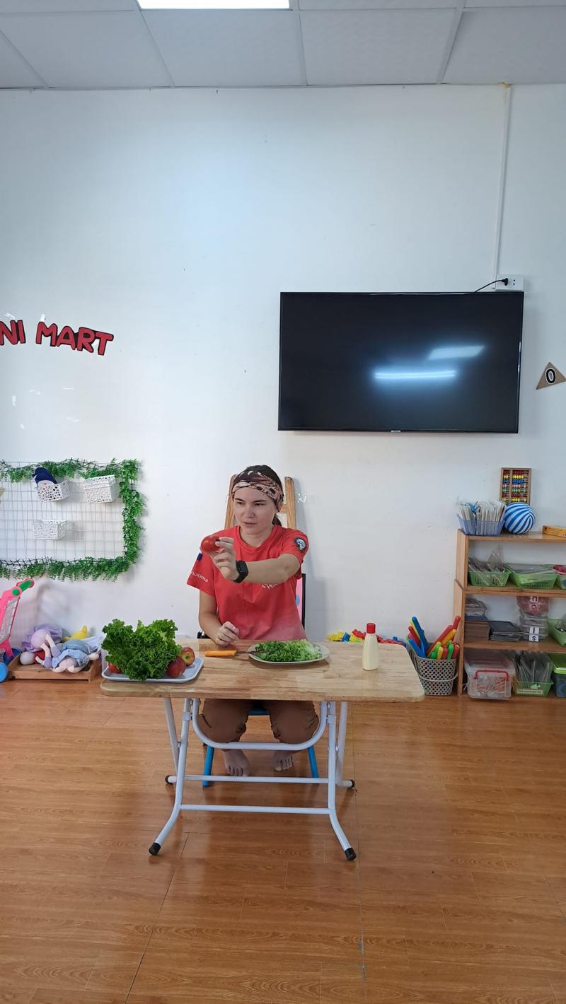 Trường Mầm Non Anh Đào Montessori