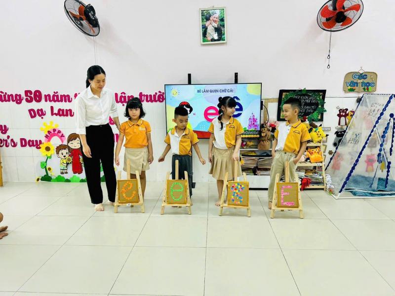 Trường Mầm non Dạ Lan Hương