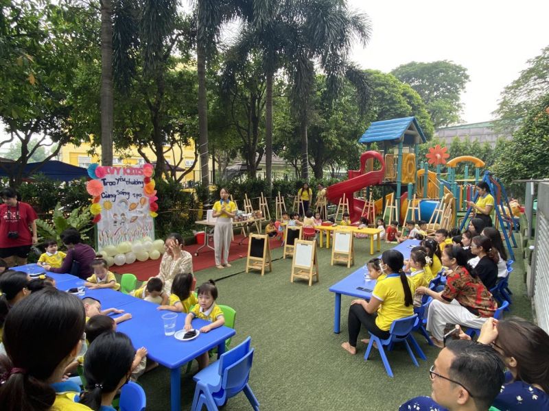 Trường Mầm non Ivy Kids