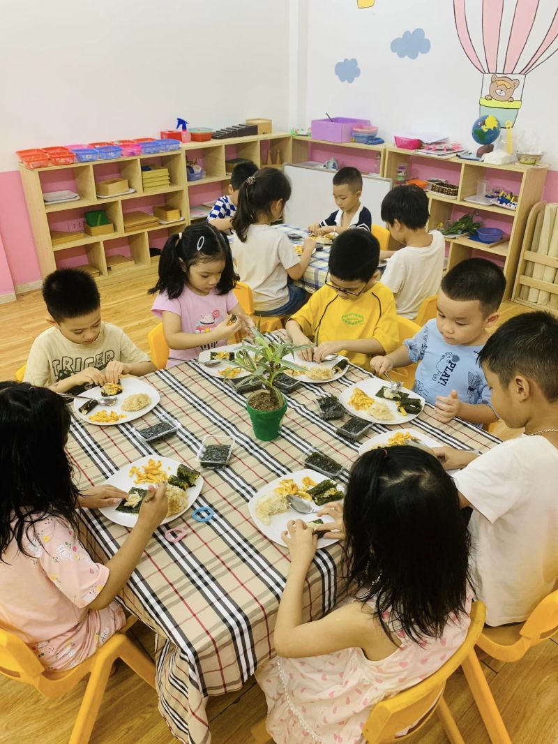 Trường mầm non Pink Sunshine Montessori School