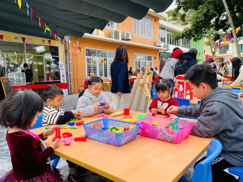 Trường mầm non Quốc Tế Hà Nội (Hanoi International Kindergarten )