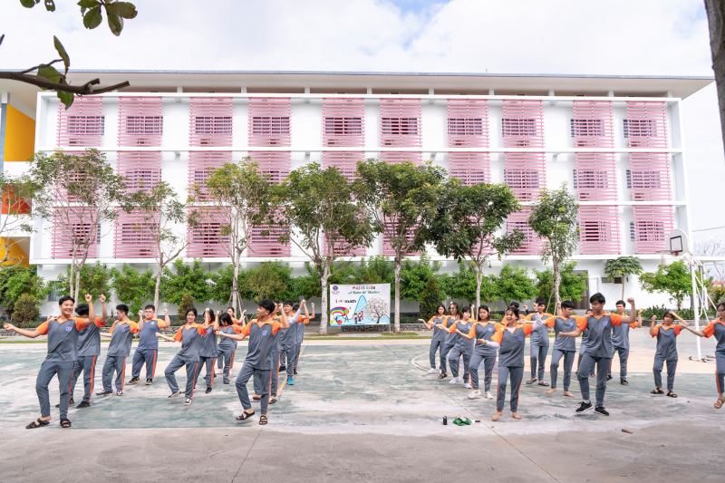 Trường Phổ Thông Duy Tân