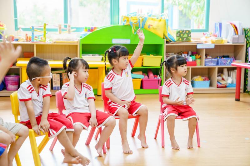 TRƯỜNG SONG NGỮ QUỐC TẾ HOÀNG GIA - ROYAL SCHOOL