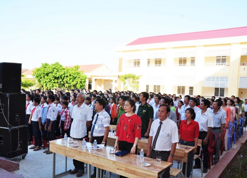 Trường THCS & THPT Nguyễn Khuyến