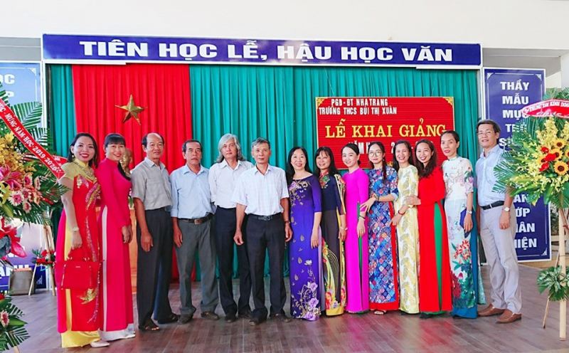 Trường THCS Bùi Thị Xuân