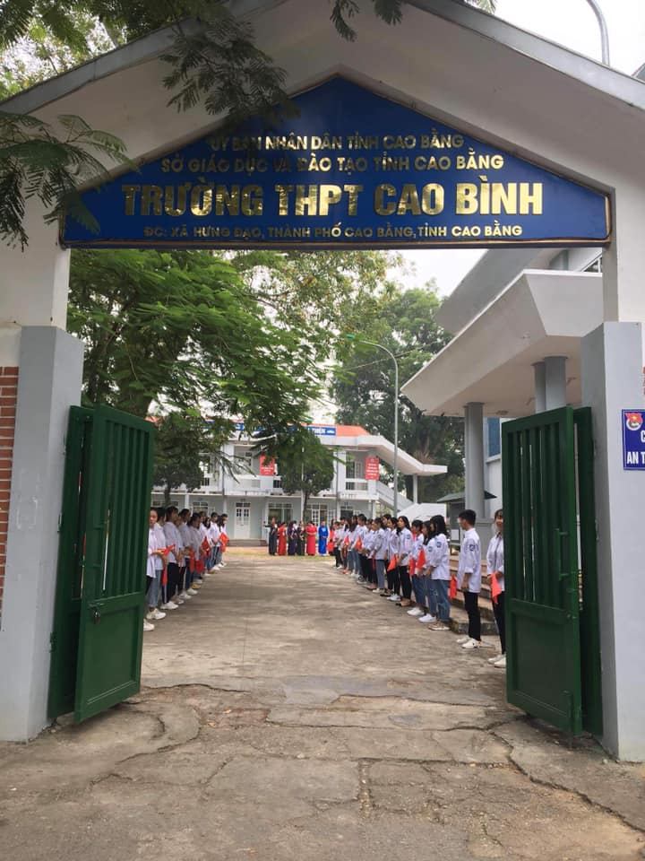 Trường THPT Cao Bình