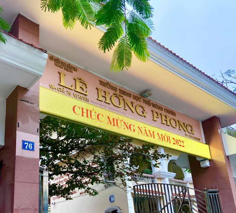 Trường THPT chuyên Lê Hồng Phong
